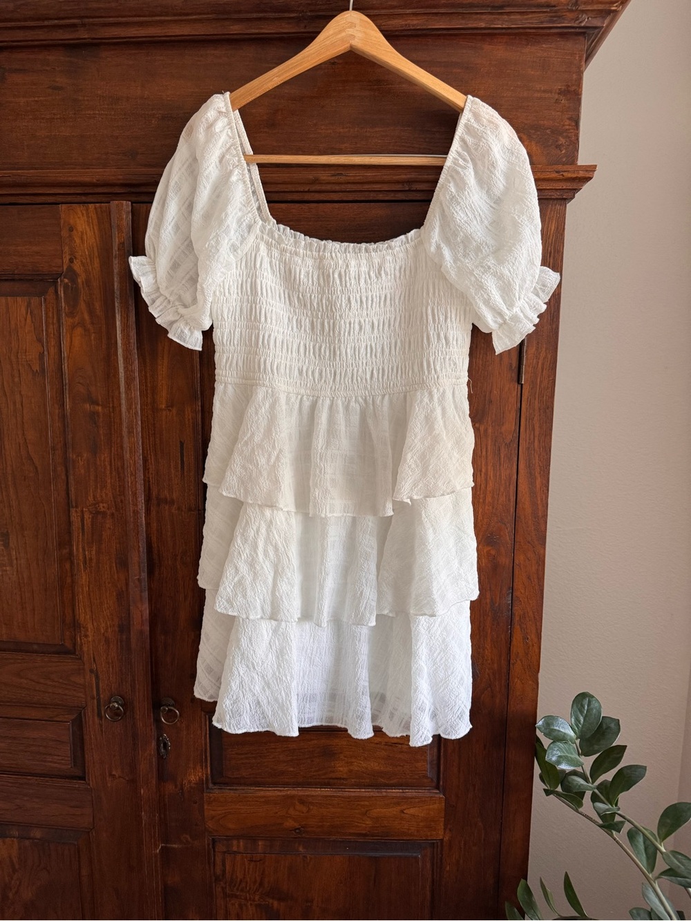 Thirty Thirty White Tiered Puff Sleeves Smocked Dress
